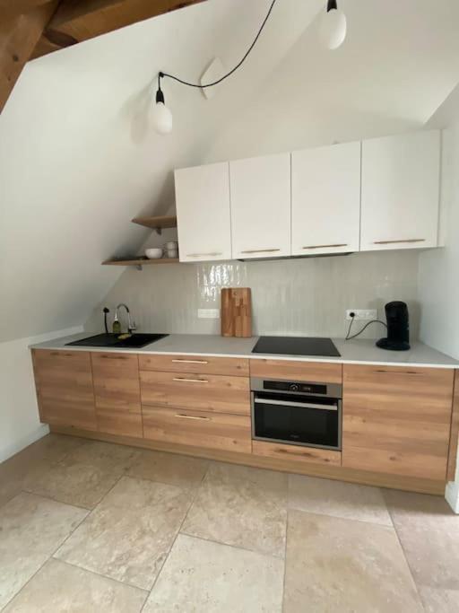 Domaine De La Quenouille - Appartement B 佩罗讷 外观 照片