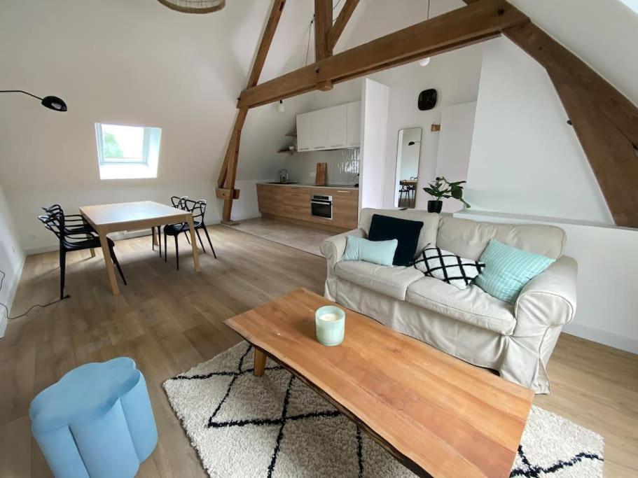 Domaine De La Quenouille - Appartement B 佩罗讷 外观 照片